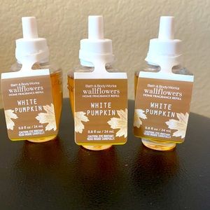 Bath and Body Works White Pumpkin Wallflowers